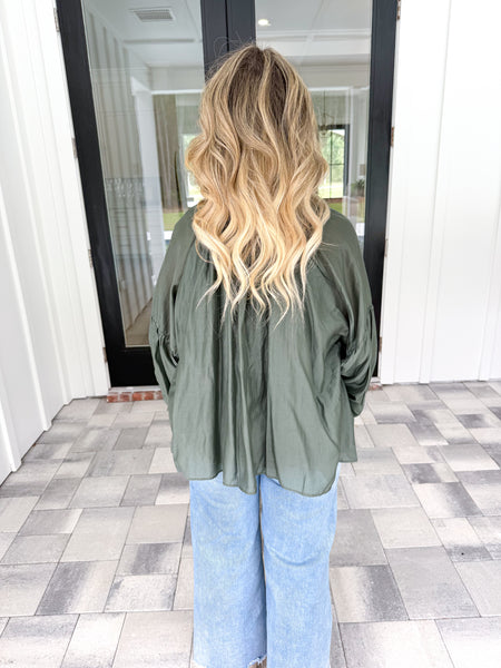 Green Bubble Sleeve Top