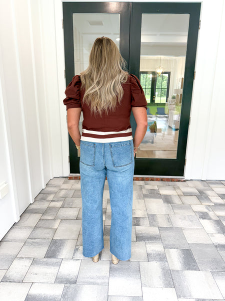 Brown Accent Border Top