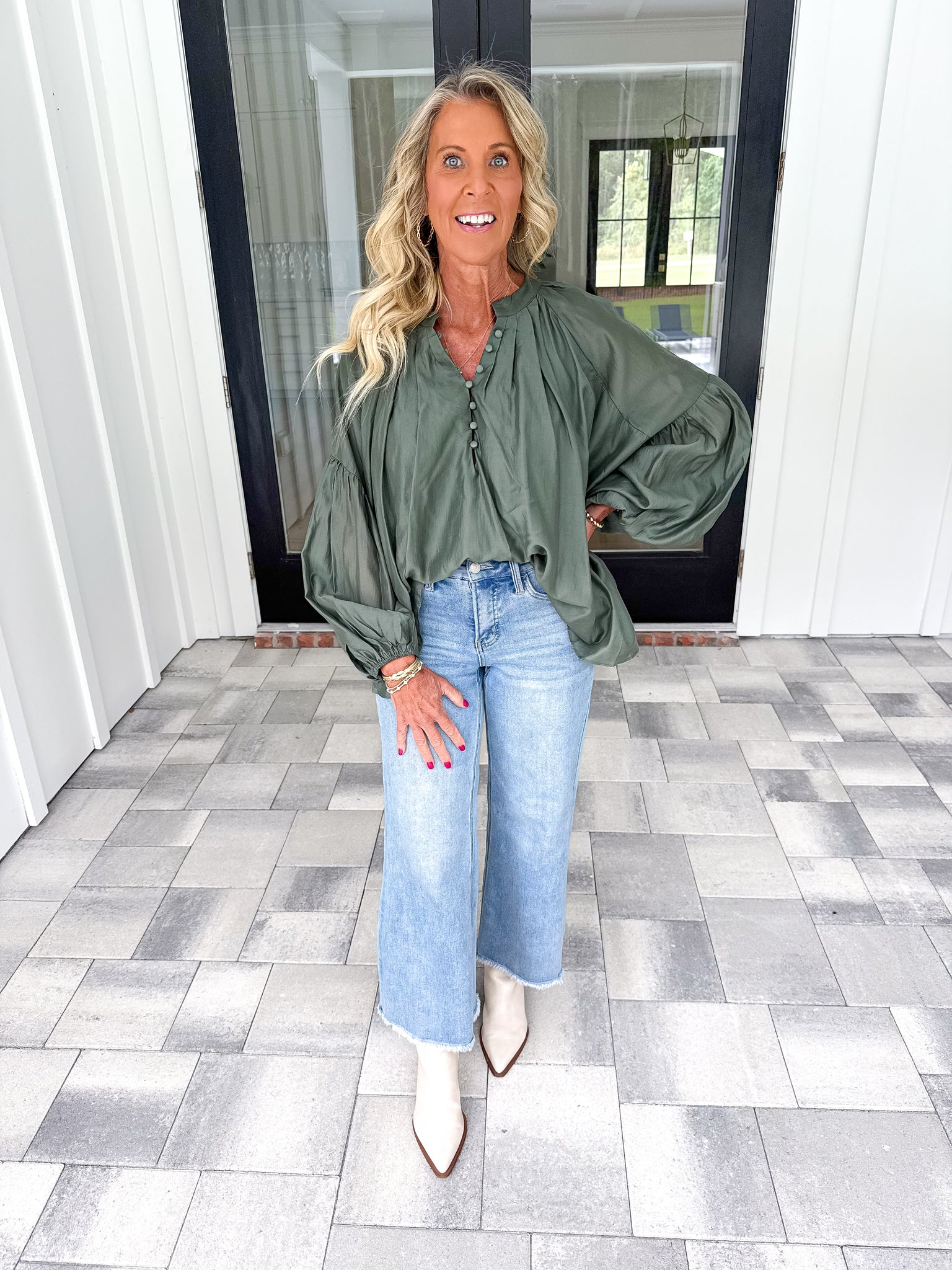 Green Bubble Sleeve Top